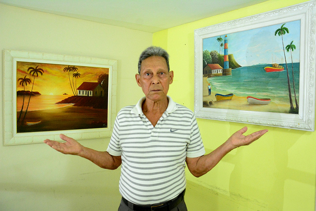 Biblioteca abre exposição de artista local em Itaboraí