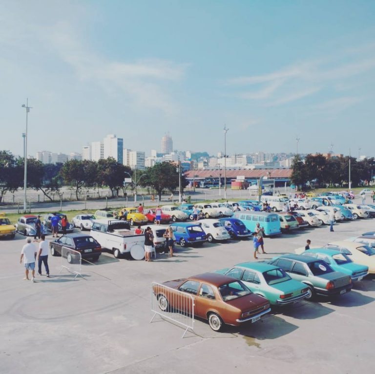 Niterói recebe exposição de carros antigos neste fim de semana