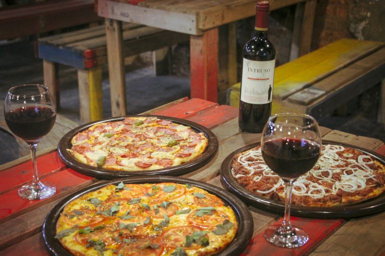 Pizzaria oferece desconto imperdível no rodízio em São Gonçalo