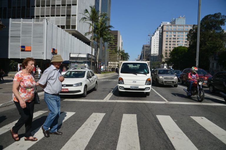 Estudo mostra que 35% das mortes no trânsito no Rio são por atropelamento