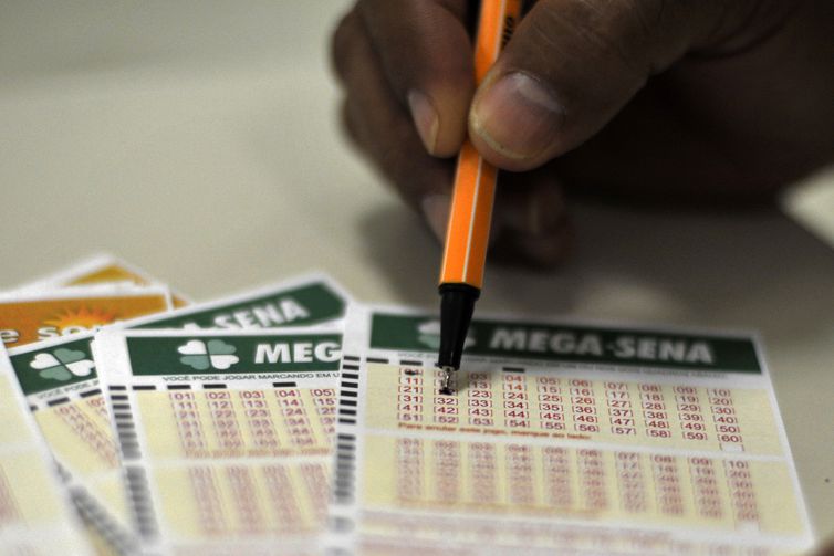 Mega-Sena sorteia nesta terça-feira prêmio de R$ 44 milhões