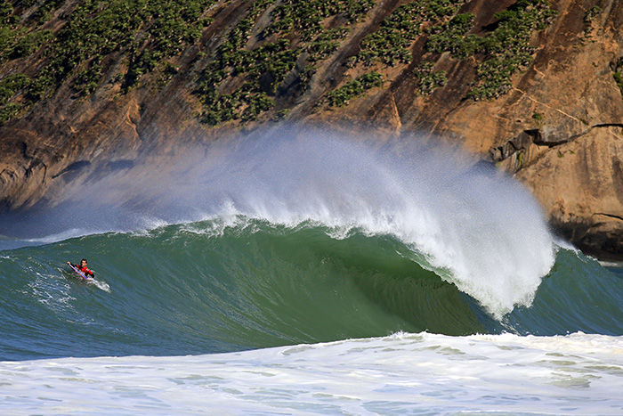 Evento de surf ‘Itacoatiara Big Wave’ deve acontecer nesta sexta-feira (6) em Niterói