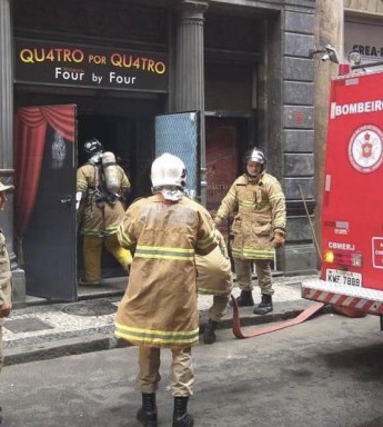 Três bombeiros morrem ao tentar apagar incêndio na Quatro por Quatro
