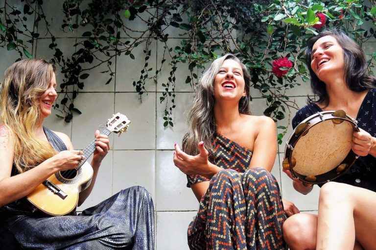 Trio Sambadona se apresenta quarta em Niterói