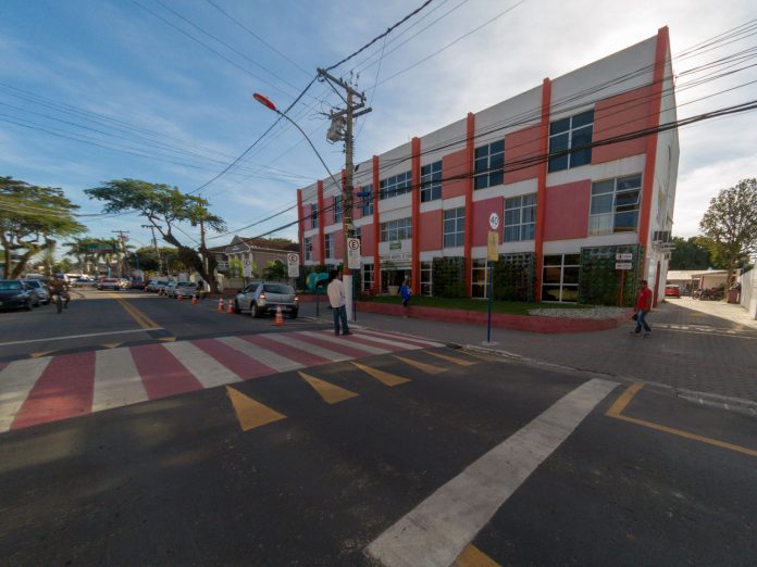 Prefeitura de Maricá integra prédio do Colégio Cenecista à rede pública municipal de Educação