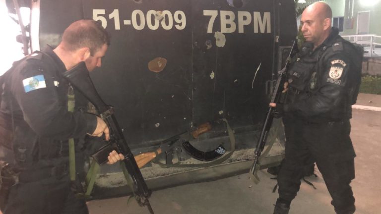 Dois baleados e um fuzil apreendido durante operação da PM no Salgueiro