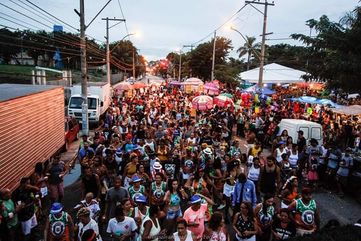 Foliões do bloco ‘Banda Gonça’ fizeram a festa na abertura do Carnaval em São Gonçalo