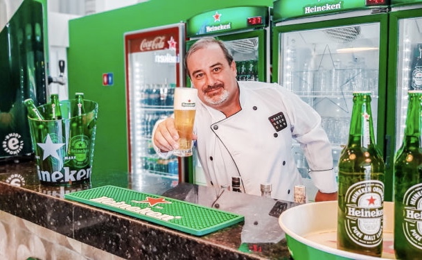 Brasil se torna maior mercado da Heineken no mundo e empresário faz a “festa” em Niterói