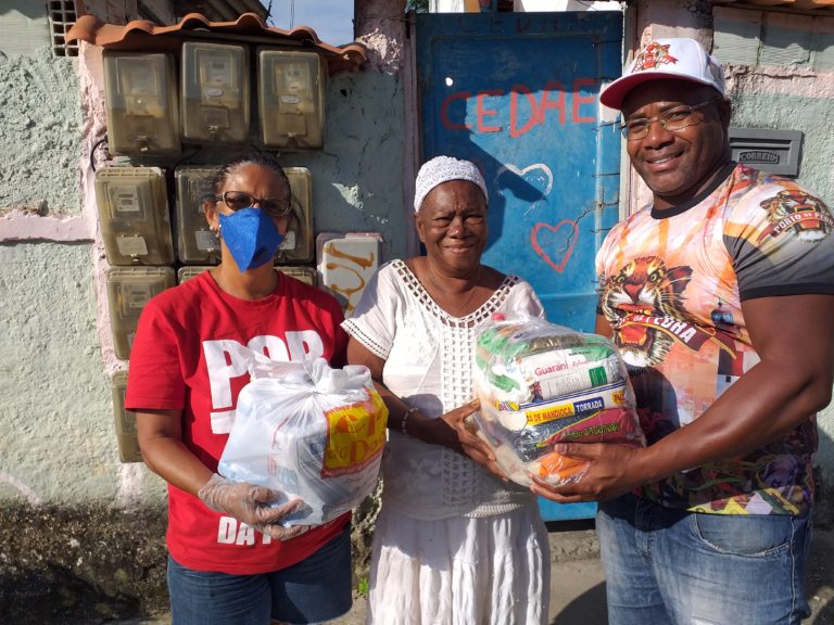 Coronavírus: Porto da Pedra doa cestas básicas para mais necessitados da comunidade