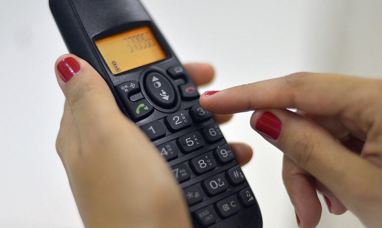 Anatel: Empresas de telefonia não podem suspender ou interromper o fornecimento dos serviços de telefonia fixa e móvel