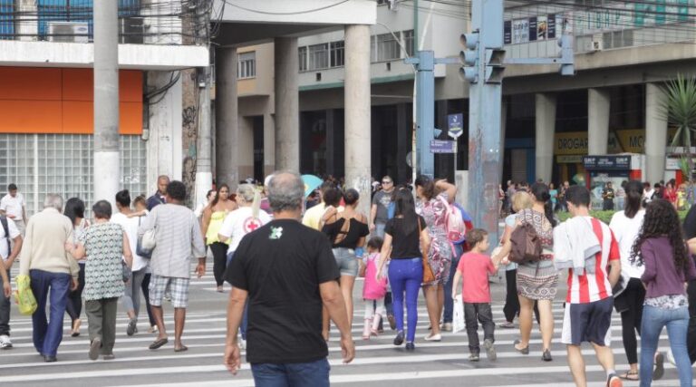 Niterói reabre comércio de rua e templos religiosos com restrições a partir de hoje