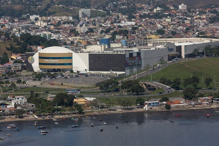 Decreto municipal amplia horário de funcionamento dos shoppings de São Gonçalo até às 22h
