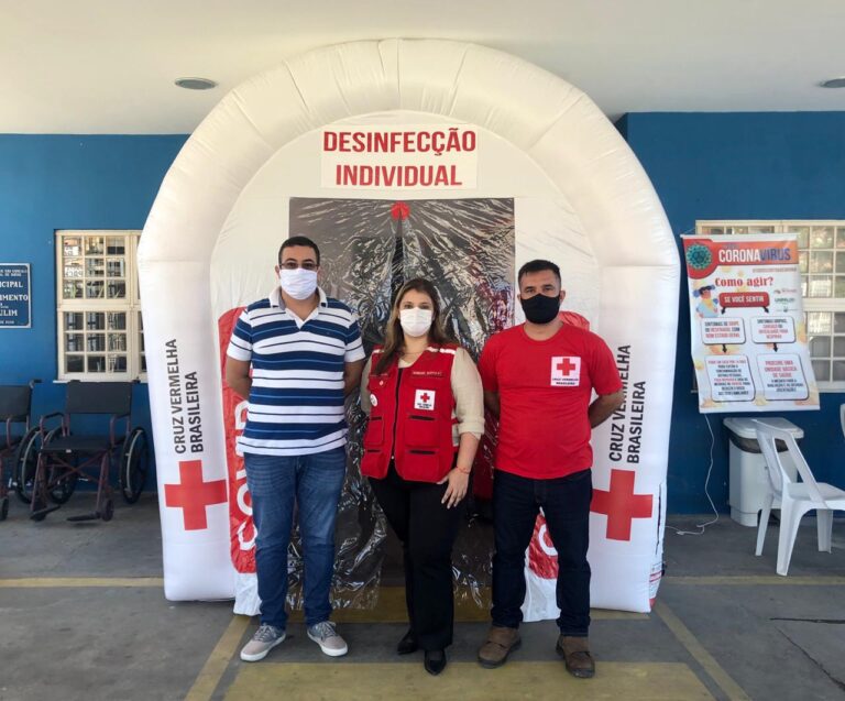 Cruz vermelha doa túnel de desinfecção para UPA em São Gonçalo