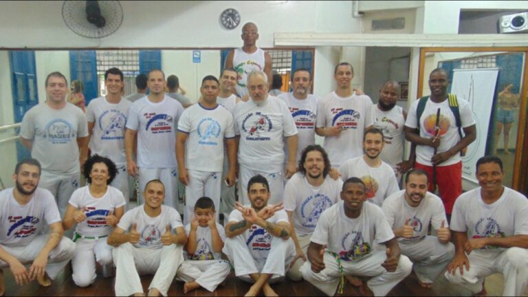 Mestre Naval, um dos representantes da Associação de Capoeira Barravento em São Gonçalo