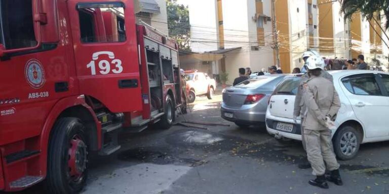 Incêndio atinge apartamento no Alcântara, em São Gonçalo