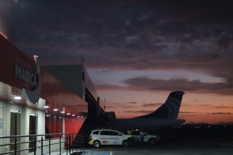 Iluminação de balizamento do Aeroporto de Maricá entra em funcionamento
