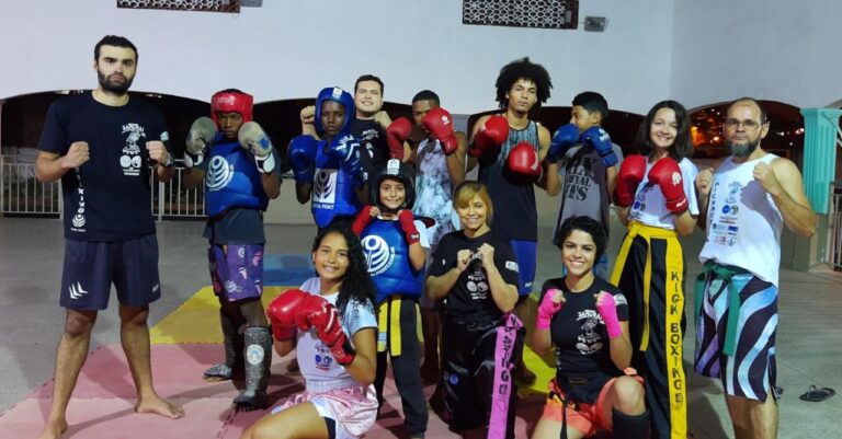 Projeto social Thiago Machado revela campeões de Kickboxing em São Gonçalo
