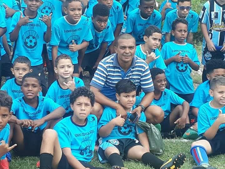 Projeto social de São Gonçalo fecha parceria com Rio Branco, do Acre, para profissionalizar jovens talentos do futebol