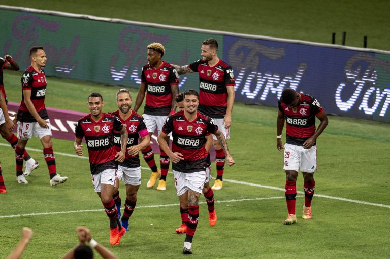 Flamengo vence Junior Barranquilla e avança em 1º lugar do grupo