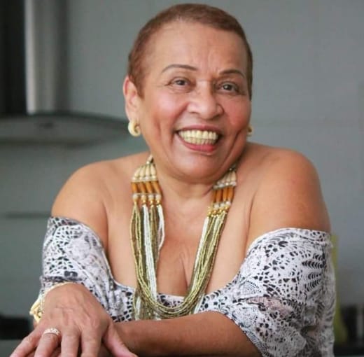 Vítima de câncer, morre a radialista Jussara Carioca