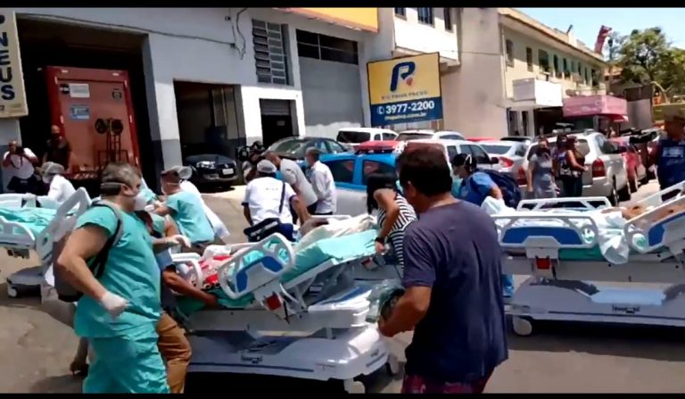 Cerca de 200 pacientes são transferidos às pressas após incêndio em hospital; (Veja vídeos)