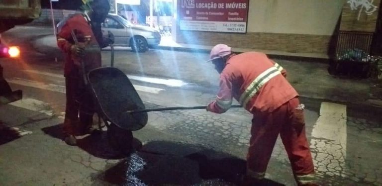 Prefeitura de Maricá faz obra de pavimentação em Itaipuaçu e em vários bairros