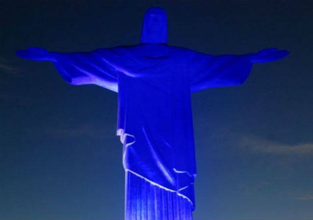 Iluminação do Cristo Redentor marca início da campanha Novembro Azul 