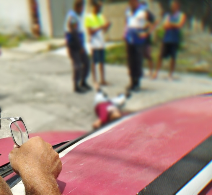 Homem é morto durante assalto no Bandeirantes, em São Gonçalo (confira o vídeo)