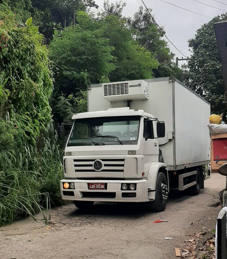 Traficantes da ‘China’ tentam roubar caminhão frigorífico em SG