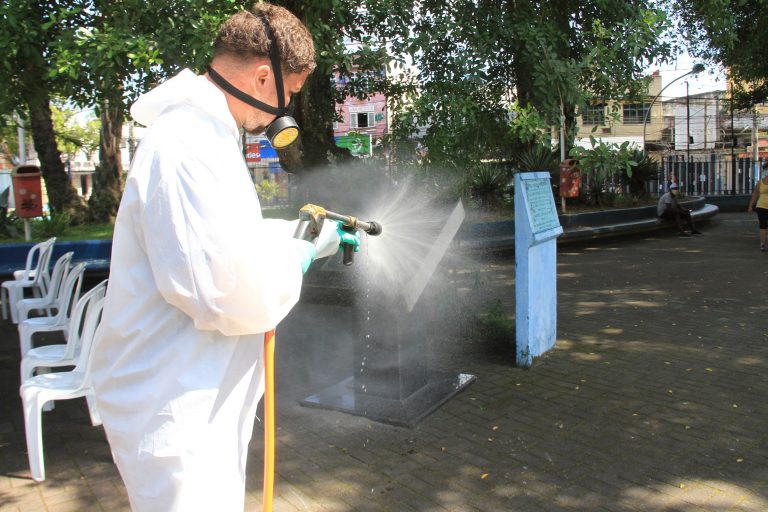 Prefeitura realiza sanitização em pontos estratégicos de São Gonçalo