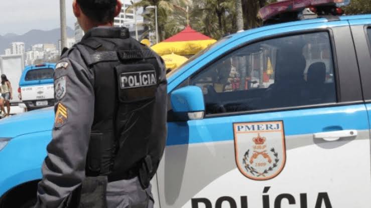 Estado do Rio vai abolir prisão administrativa de PMs e bombeiros
