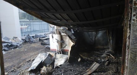 Ministério Público denuncia 11 pessoas pelo incêndio no Ninho do Urubu, do Flamengo 
