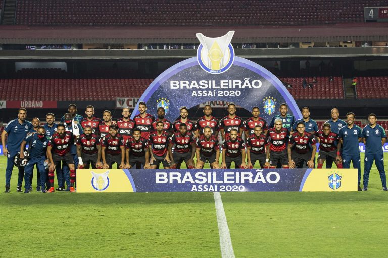 Flamengo é campeão brasileiro mesmo após perder para o São Paulo