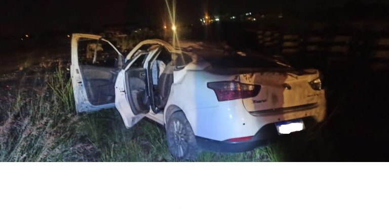 Perseguição policial em rodovia termina em acidente em Itaboraí