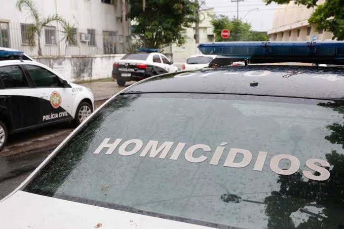 Três mortos e um baleado no ‘Minha Casa, Minha Vida’, em Itaipuaçu