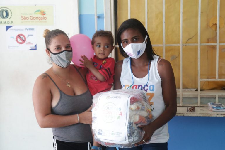 Juntos contra a fome segue distribuindo alimentos em São Gonçalo