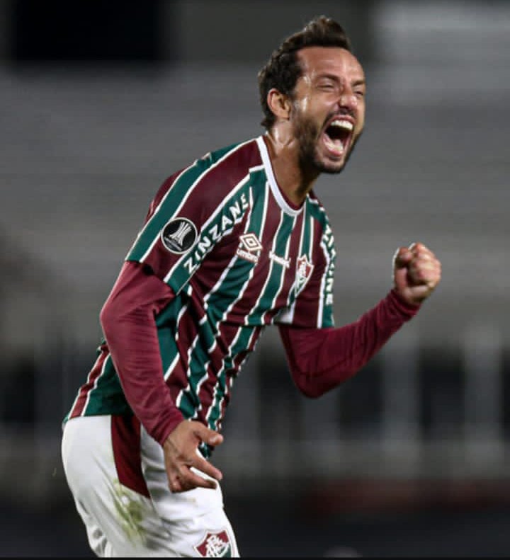 Fluminense derrota o River e se classifica em 1º na Libertadores