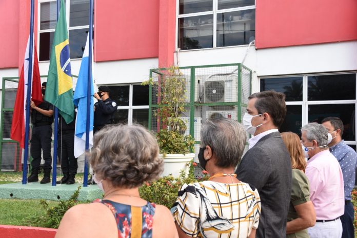 Hasteamento da bandeira e missa marcam início das comemorações dos 207 anos de Maricá
