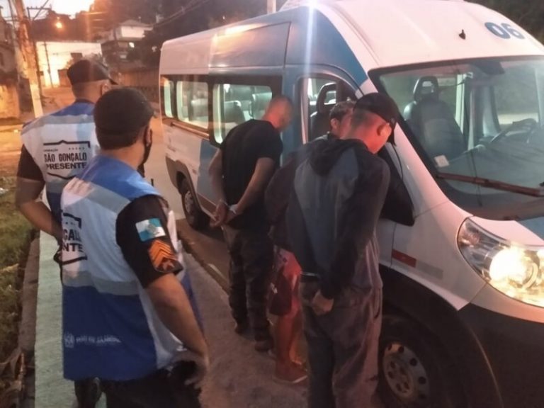 Trio que aterrorizava moradores no Zé Garoto é preso em São Gonçalo