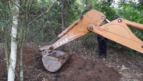 Polícia descobre cemitério clandestino e prendem ‘Netinho’ chefe do tráfico em Guaxindiba