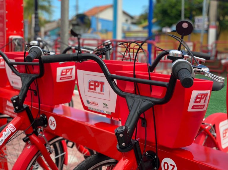 Quatro novas estações de bicicletas ‘vermelhinhas’ são inauguradas em Maricá