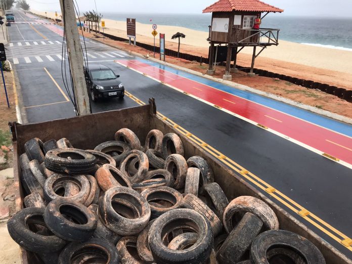 Cerca de 400 pneus de ruas e áreas de preservação ambiental são recolhidos em Maricá