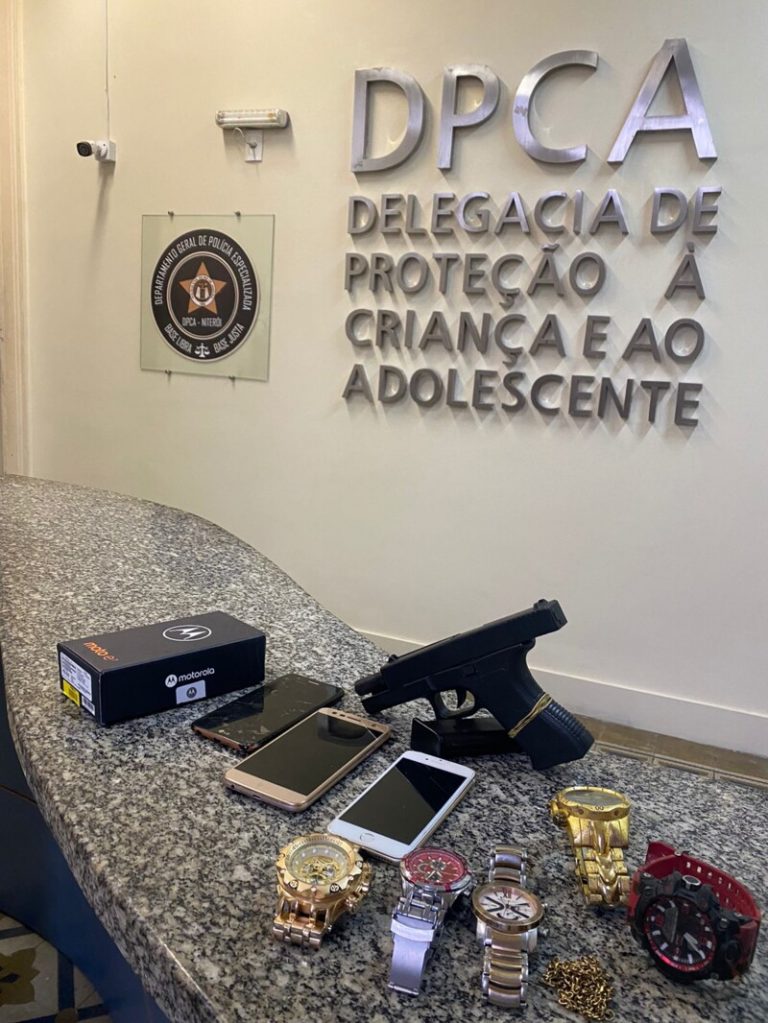 Polícia apreende menor acusado de ligação com o tráfico em Niterói