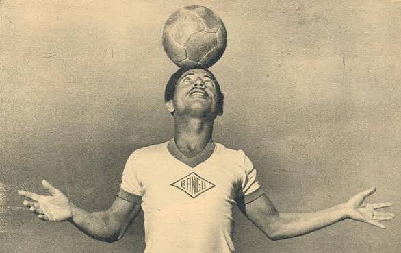 Nascido em São Gonçalo e ídolo de Pelé, Zizinho completaria 100 anos