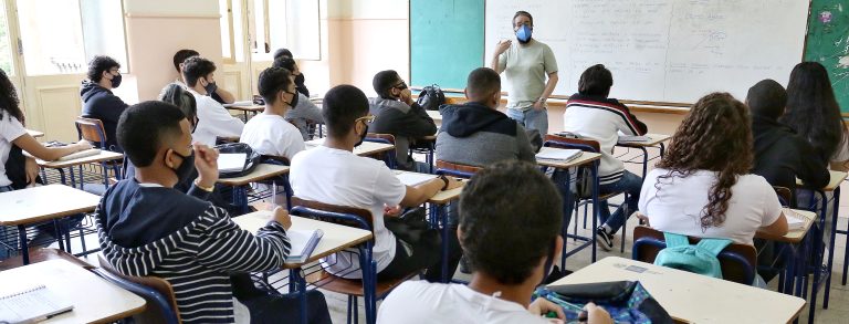 Governo do Estado fará busca ativa por alunos para evitar evasão escolar