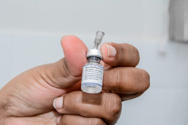 Secretaria de Saúde antecipa segunda dose para vacinados com Pfizer em Itaboraí