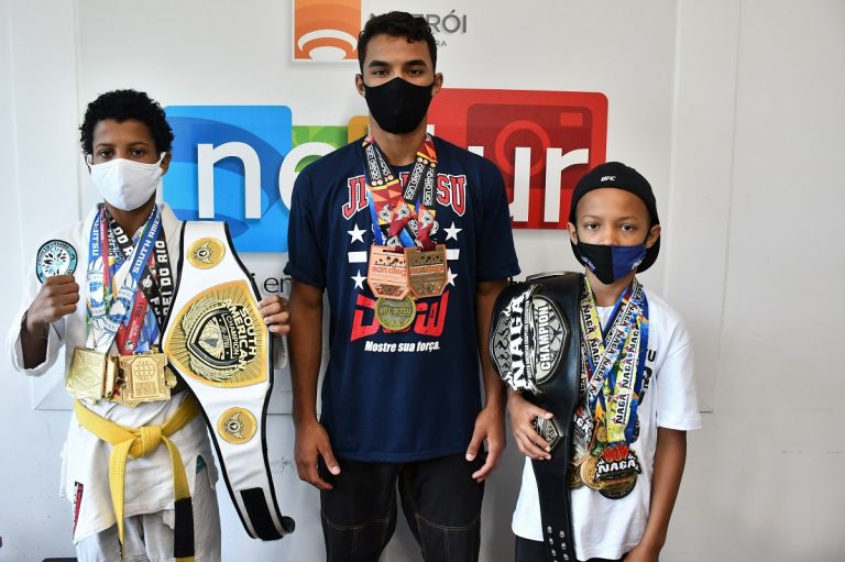 Jovens de Niterói participam de campeonato mundial de Jiu Jitsu