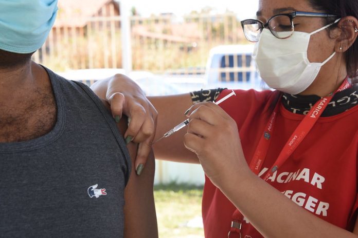 Maricá alcança 86% da população vacinada contra a Covid-19