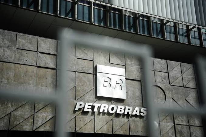 Petrobras oferece 757 vagas em concurso público