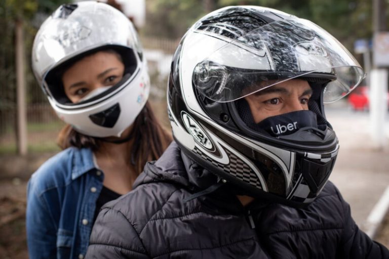 Uber lança viagens de moto em São Gonçalo